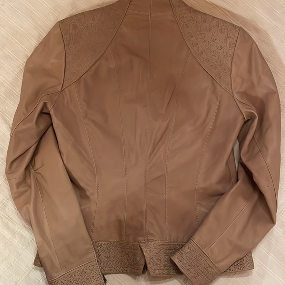 Tan Leather Jacket size small - Picture 5 of 8